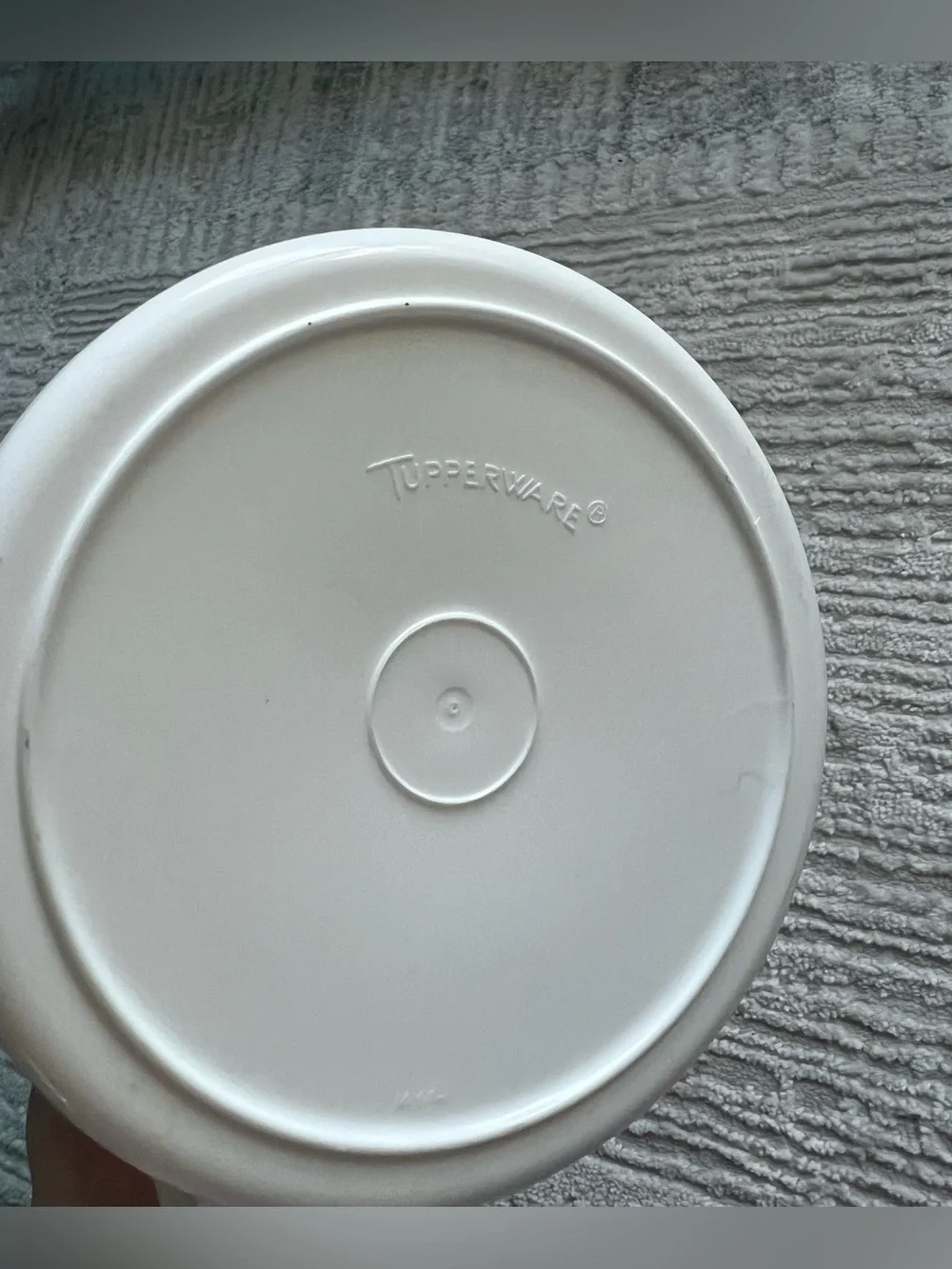 Tupperware stylish white